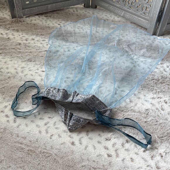 JAC Costumes Reyna Isabella costume large midevil queen Halloween party cosplay - Picture 10 of 13